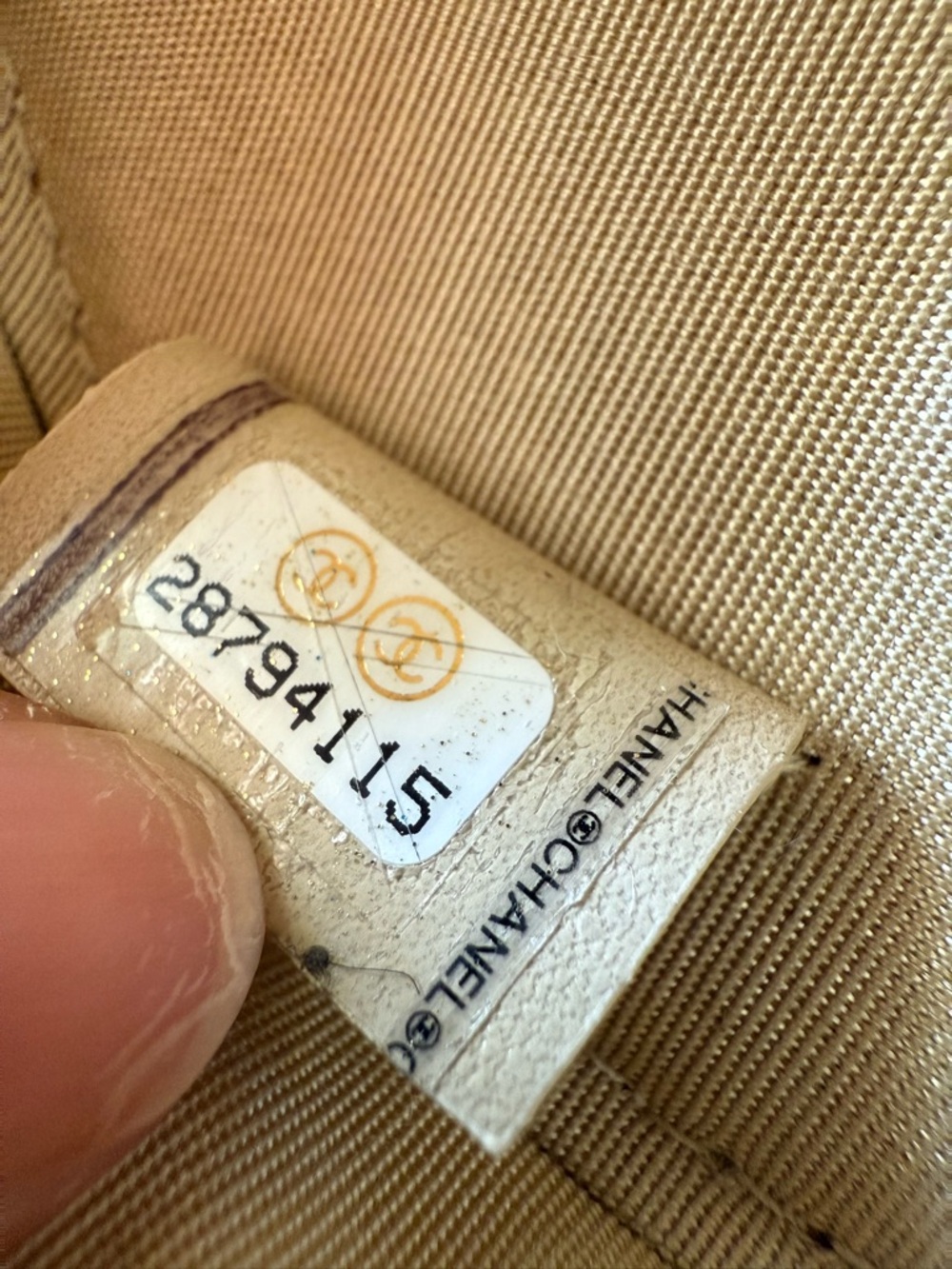 Chanel Round Purse Quilted Tweed with Shearling - Picture 6 of 11